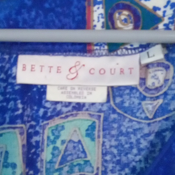 Blue jacket - Picture 3 of 3